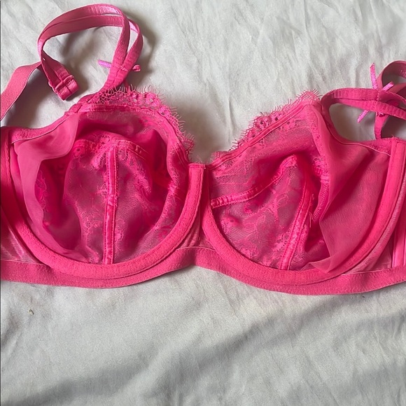 Cacique Bras Bundle 2 - Picture 4 of 8